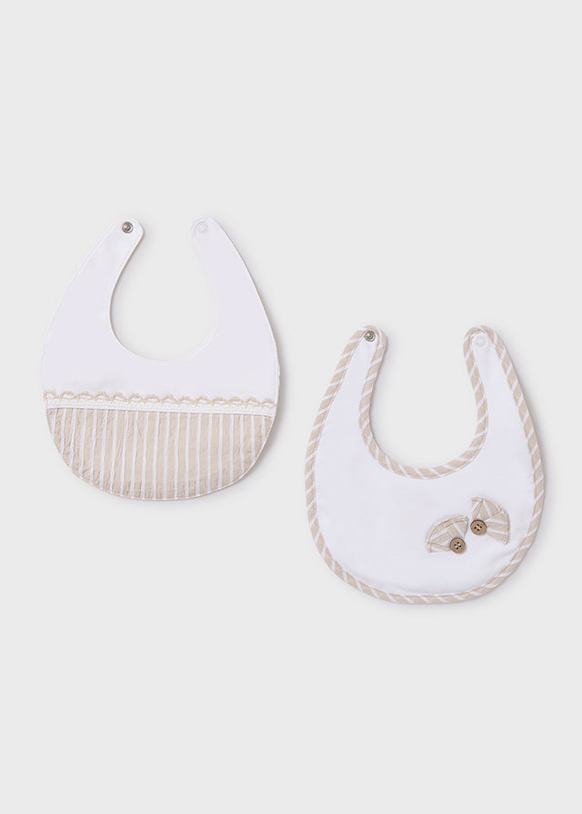 Mayoral 1747 Pyjamas, Mayoral 9875 Pack of Two Bibs and Mayoral 9858 Blanket In Stock Now