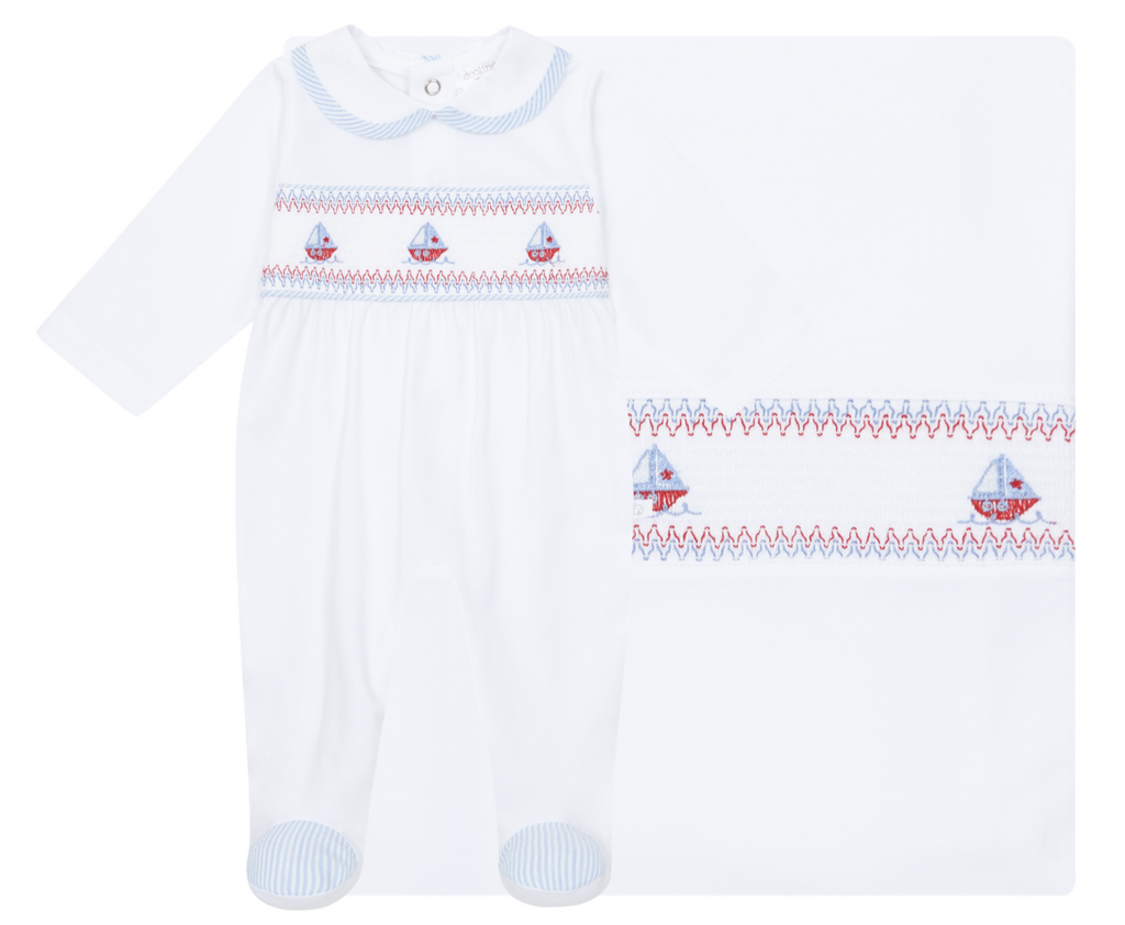 Deolinda 25106 Victory Pyjamas and 2511007 Victory Blanket In Stock Now