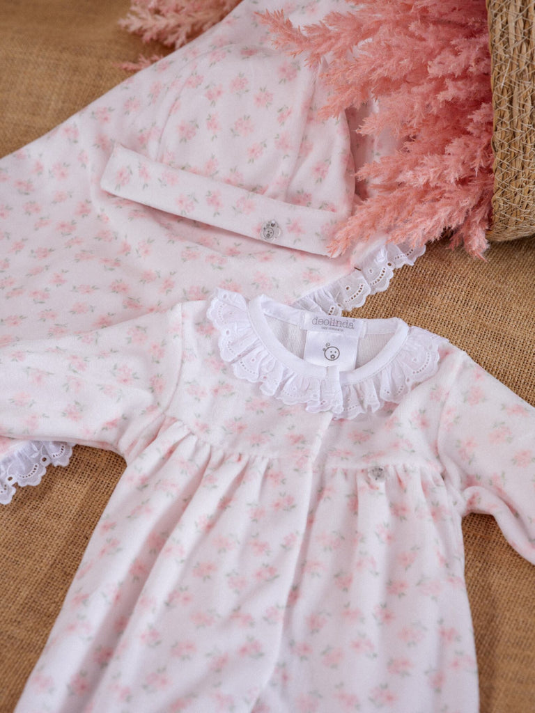 Pre-Order Deolinda 25126 Donna Pink Pyjamas, 25B14 Bib and 25M17 Blanket